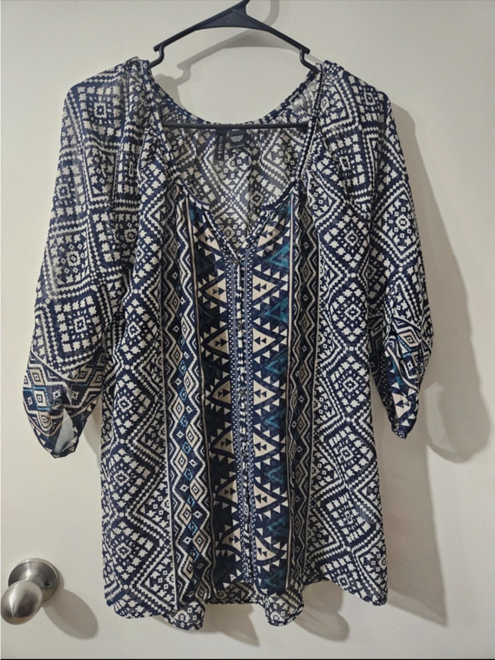 Full Tilt Navy & White Boho Geometric Tunic Size Medium